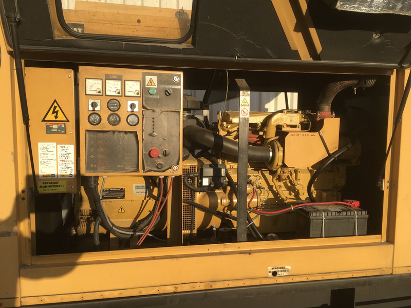 Caterpillar OLYMPIAN GEP110 GENERATOR 110KVA USED - Elgenerator: bild 1 Caterpillar OLYMPIAN GEP110 GENERATOR 110KVA USED - Elgenerator: bild 1