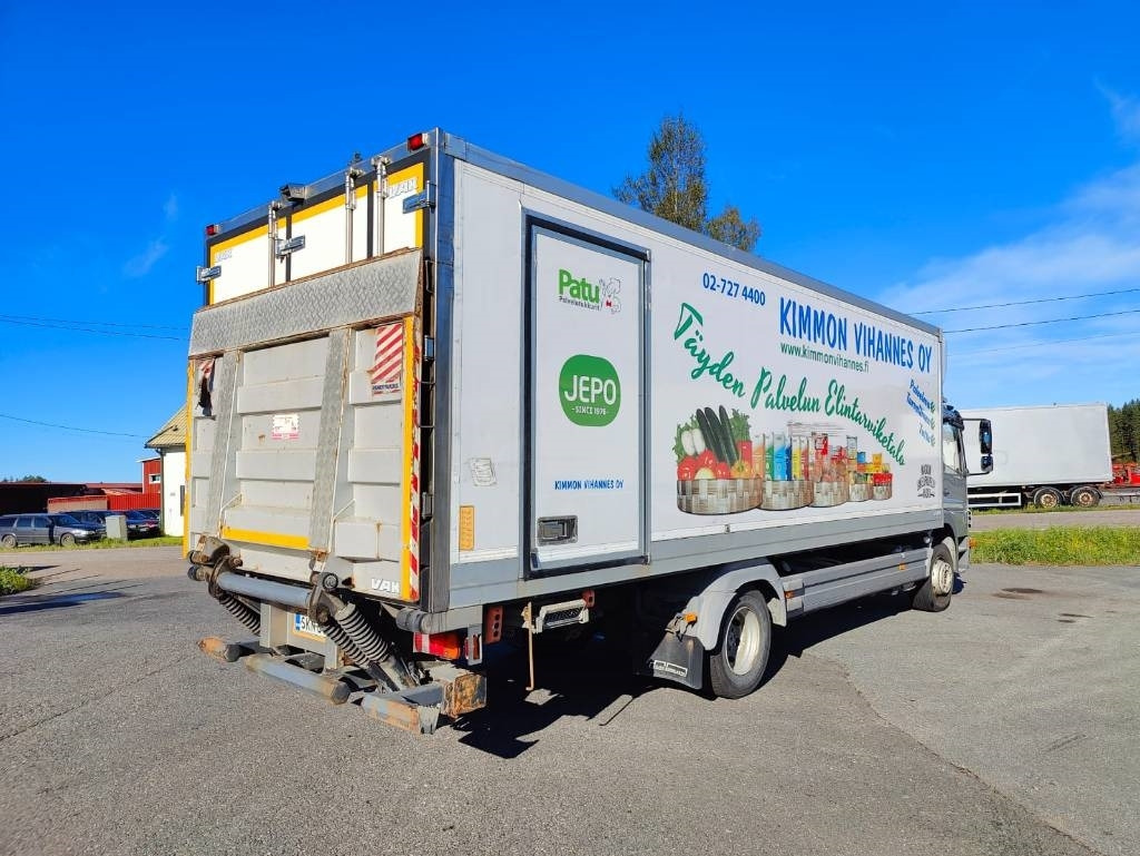 Mercedes-Benz Atego 1524 - Lastbil med skåp: bild 4 Mercedes-Benz Atego 1524 - Lastbil med skåp: bild 4