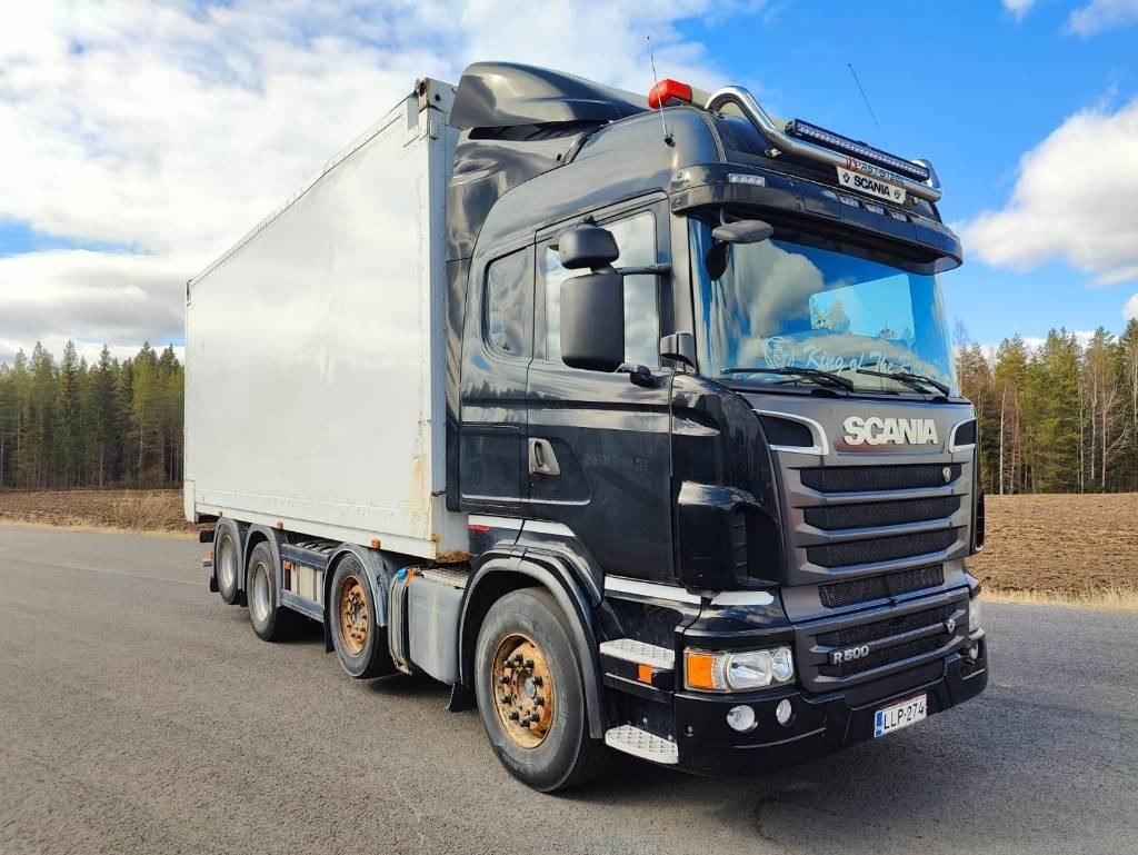 Scania R 500 8x2 4700 - Lastbil med skåp: bild 2 Scania R 500 8x2 4700 - Lastbil med skåp: bild 2