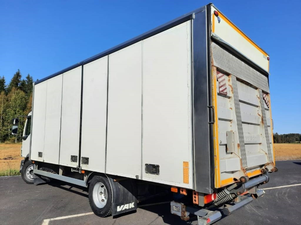 Volvo FL 240  - Lastbil med skåp: bild 3 Volvo FL 240  - Lastbil med skåp: bild 3