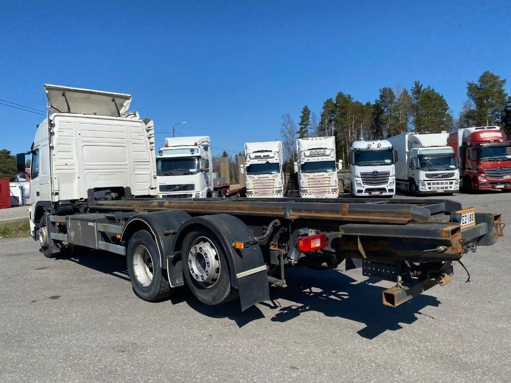 Volvo FM 13  - Containerbil/ Växelflak lastbil: bild 3 Volvo FM 13  - Containerbil/ Växelflak lastbil: bild 3