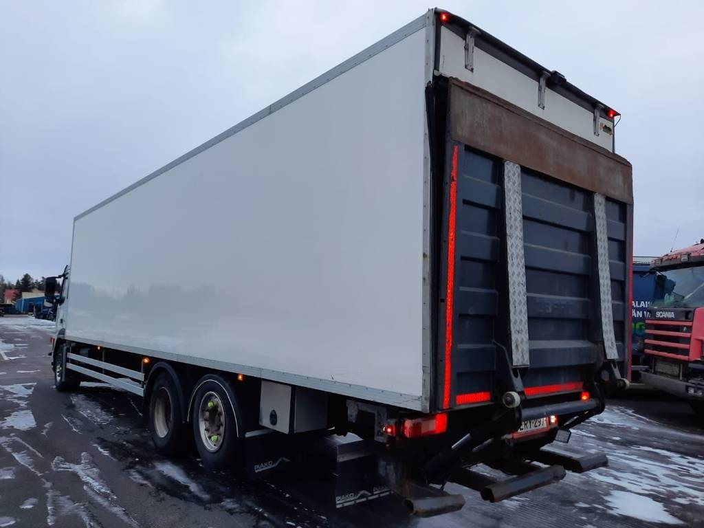 Volvo FM 9 300  - Lastbil med skåp: bild 3 Volvo FM 9 300  - Lastbil med skåp: bild 3