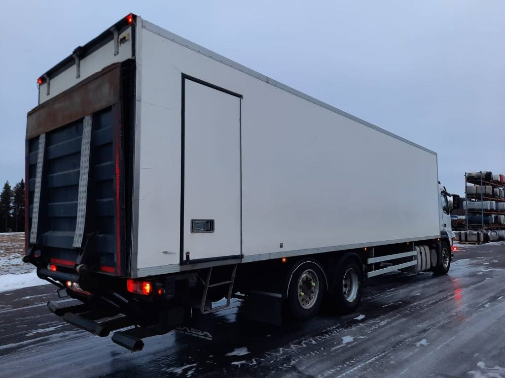 Volvo FM 9 300  - Lastbil med skåp: bild 4 Volvo FM 9 300  - Lastbil med skåp: bild 4