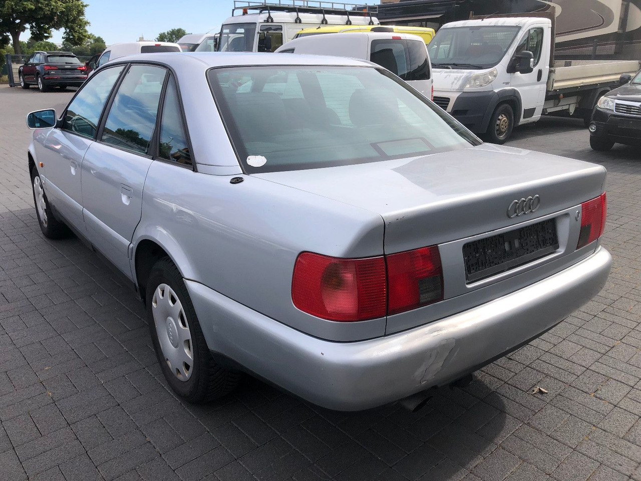 Audi A6 C4 1.8 Automatik - Sedan: bild 4 Audi A6 C4 1.8 Automatik - Sedan: bild 4