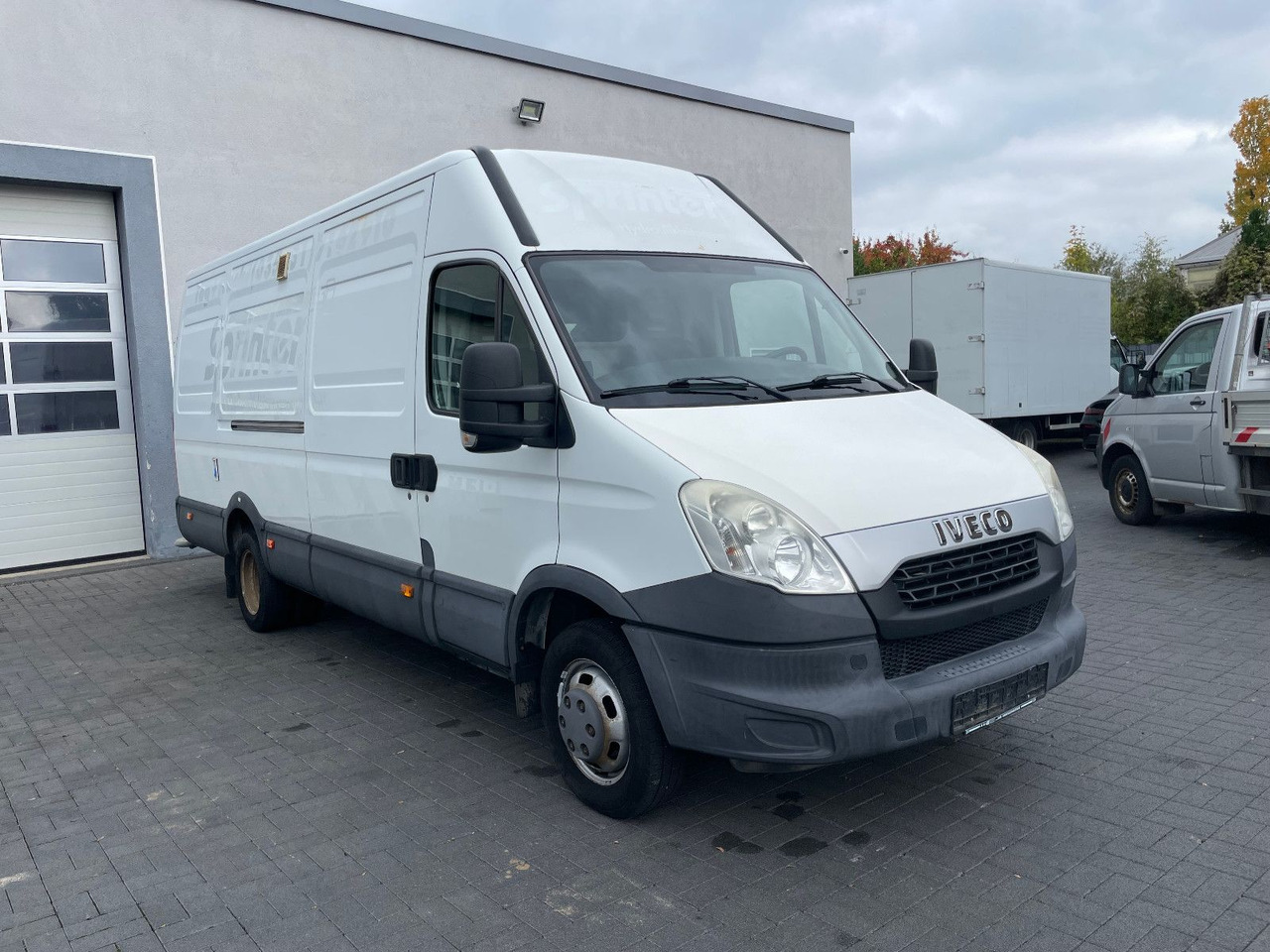 Iveco Daily 3.0 D 50C17, Klima, Maxi - Skåpbil: bild 1 Iveco Daily 3.0 D 50C17, Klima, Maxi - Skåpbil: bild 1