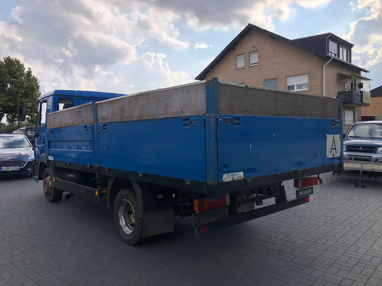 MAN LE 140 C Klima, Tempomat, TÜV 11-2025 - Transportbil med flak: bild 2 MAN LE 140 C Klima, Tempomat, TÜV 11-2025 - Transportbil med flak: bild 2