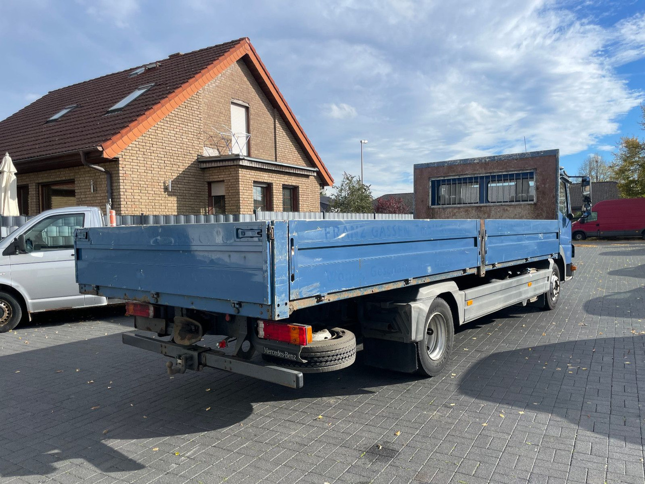 Mercedes-Benz Atego 818 Pritsche Euro 5 - Transportbil med flak: bild 4 Mercedes-Benz Atego 818 Pritsche Euro 5 - Transportbil med flak: bild 4