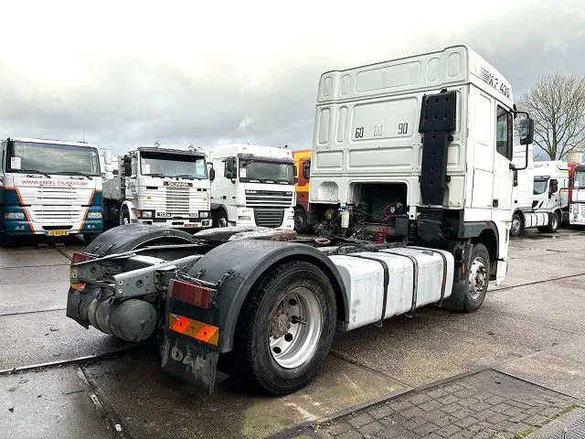 DAF 95.430 XF SPACECAB (EURO 3 / ZF16 MANUAL GEARBOX / ZF-INTARDER / AIRCONDITIONING) - Dragbil: bild 3 DAF 95.430 XF SPACECAB (EURO 3 / ZF16 MANUAL GEARBOX / ZF-INTARDER / AIRCONDITIONING) - Dragbil: bild 3