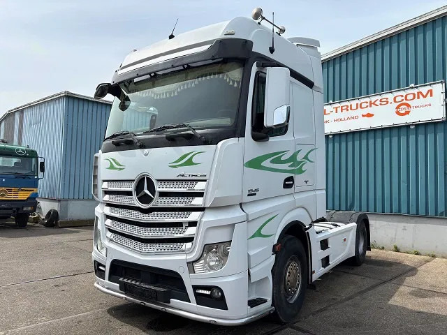 Mercedes-Benz Actros 1845 LS BIGSPACE (RETARDER / EURO 5 / TELLIGENT GEARBOX / FULL SPOILERSET / 2x DIESELTANK / AIRCONDITIONING) - Dragbil: bild 1 Mercedes-Benz Actros 1845 LS BIGSPACE (RETARDER / EURO 5 / TELLIGENT GEARBOX / FULL SPOILERSET / 2x DIESELTANK / AIRCONDITIONING) - Dragbil: bild 1