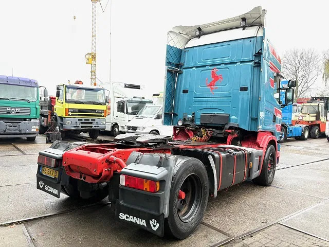 Scania R164-580 V8 TOPLINE COLLECTORS ITEM!! / APK 10-2026!! (12+2 MANUAL GEARBOX / RETARDER / AIRCONDITIONING / 2x TANK / ETC.) - Dragbil: bild 3 Scania R164-580 V8 TOPLINE COLLECTORS ITEM!! / APK 10-2026!! (12+2 MANUAL GEARBOX / RETARDER / AIRCONDITIONING / 2x TANK / ETC.) - Dragbil: bild 3