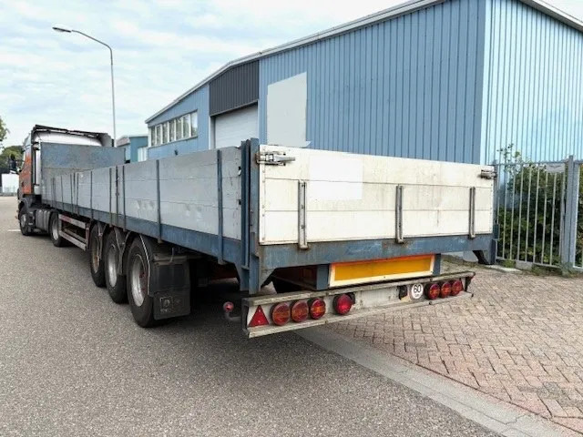 LAG 0-3-39-L 3-AXLE 13.60M. OPEN TRAILER WITH ALUMINIUM SIDE BORDS (FULL STEEL CHASSIS / DRUM BRAKES / ABS-BRAKE SYSTEM / WOODEN FLO - Flaktrailer: bild 4 LAG 0-3-39-L 3-AXLE 13.60M. OPEN TRAILER WITH ALUMINIUM SIDE BORDS (FULL STEEL CHASSIS / DRUM BRAKES / ABS-BRAKE SYSTEM / WOODEN FLO - Flaktrailer: bild 4