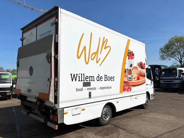 Mercedes-Benz Atego 816 L 4x2 ORIGINAL DUTCH COOLER TRUCK WITH CARRIER XARIOS 600D/E (MANUAL GEARBOX / AIRCONDITIONING / 2.000 KG. TAILLIFT) - Kylbil lastbil: bild 3 Mercedes-Benz Atego 816 L 4x2 ORIGINAL DUTCH COOLER TRUCK WITH CARRIER XARIOS 600D/E (MANUAL GEARBOX / AIRCONDITIONING / 2.000 KG. TAILLIFT) - Kylbil lastbil: bild 3