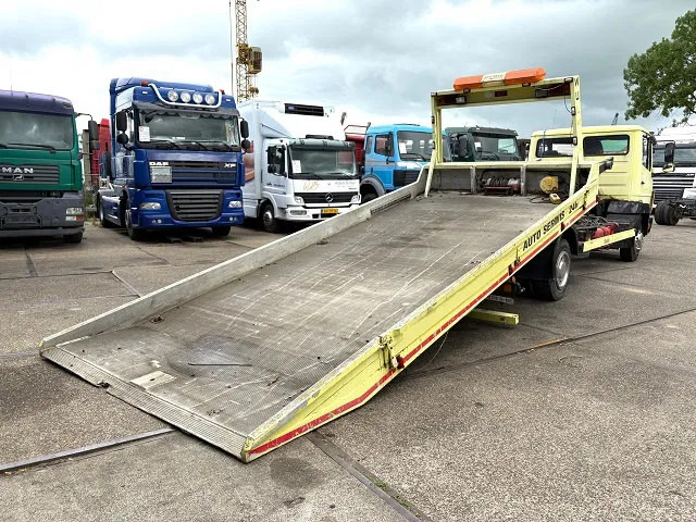 Mercedes-Benz LK 817 AUTO TRANSPORTER (6-CILINDER / FULL STEEL SUSPENSION / MANUAL GEARBOX / WINCH / ETC.) - Biltransportbil lastbil: bild 4 Mercedes-Benz LK 817 AUTO TRANSPORTER (6-CILINDER / FULL STEEL SUSPENSION / MANUAL GEARBOX / WINCH / ETC.) - Biltransportbil lastbil: bild 4