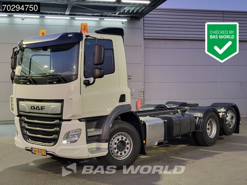 DAF CF 300 6X2 NEW chassis Lift/Steering Axle ACC Retarder Euro 6 - Chassi lastbil: bild 1 DAF CF 300 6X2 NEW chassis Lift/Steering Axle ACC Retarder Euro 6 - Chassi lastbil: bild 1