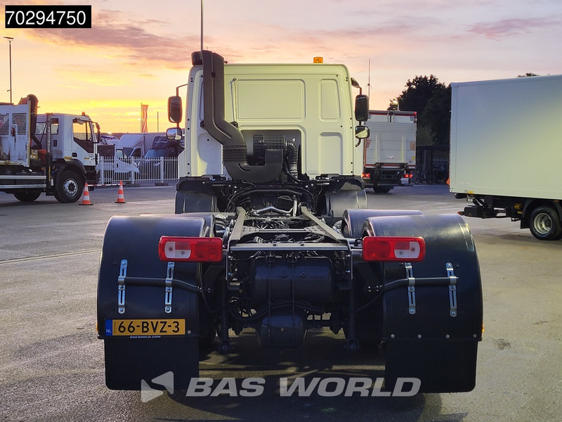 DAF CF 300 6X2 NEW chassis Lift/Steering Axle ACC Retarder Euro 6 - Chassi lastbil: bild 3 DAF CF 300 6X2 NEW chassis Lift/Steering Axle ACC Retarder Euro 6 - Chassi lastbil: bild 3