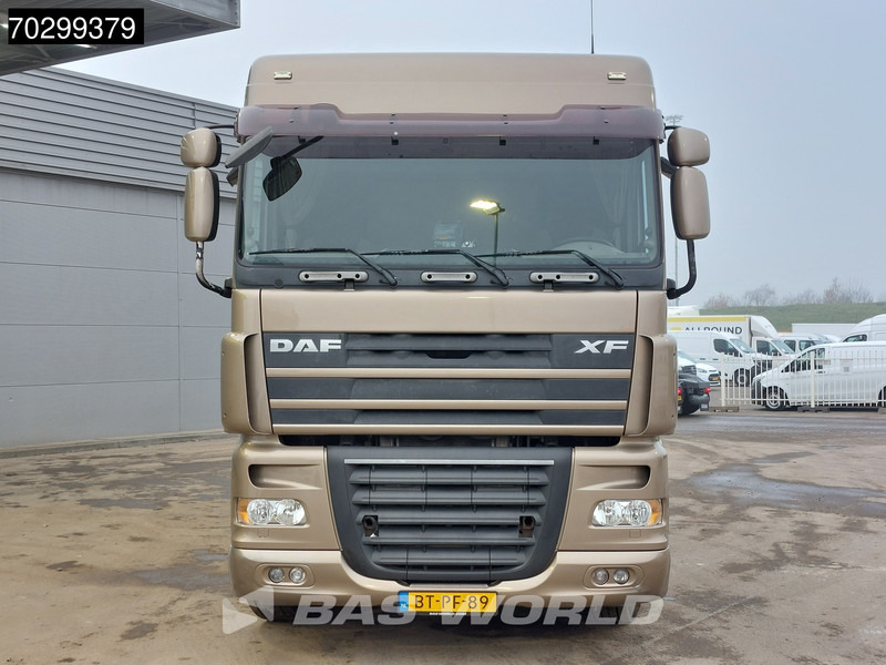 DAF XF105.410 XF 4X2 NL-Truck JK Horsetruck 6 Horses Pferdentransport Manual Euro 5 - Hästbuss: bild 5 DAF XF105.410 XF 4X2 NL-Truck JK Horsetruck 6 Horses Pferdentransport Manual Euro 5 - Hästbuss: bild 5