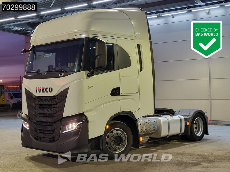 Iveco S-Way 460 4X2 Mega Retarder 2xTanks ACC Euro 6 - Dragbil: bild 1 Iveco S-Way 460 4X2 Mega Retarder 2xTanks ACC Euro 6 - Dragbil: bild 1