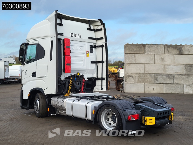 Iveco S-Way 460 S-Way 4X2 Mega Retarder 2xTanks ACC Euro 6 - Dragbil: bild 2 Iveco S-Way 460 S-Way 4X2 Mega Retarder 2xTanks ACC Euro 6 - Dragbil: bild 2