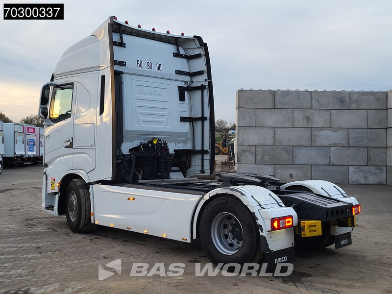 Iveco S-Way 510 S-Way 4X2 Retarder 2x Tanks Full-Air - Dragbil: bild 2 Iveco S-Way 510 S-Way 4X2 Retarder 2x Tanks Full-Air - Dragbil: bild 2