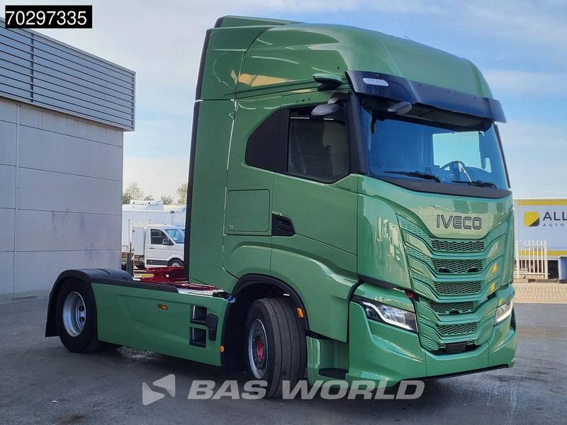 Iveco S-Way 580 4X2 NEW! Electric Steering Standklima Navi ACC LED Euro 6 - Dragbil: bild 3 Iveco S-Way 580 4X2 NEW! Electric Steering Standklima Navi ACC LED Euro 6 - Dragbil: bild 3