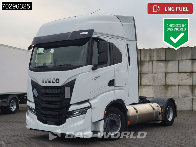 Iveco S-Way S-Way 4X2 LNG Retarder 2X Tanks - Dragbil: bild 1 Iveco S-Way S-Way 4X2 LNG Retarder 2X Tanks - Dragbil: bild 1