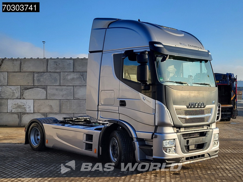 Iveco Stralis XP 480 4X2 Low Mileage! Retarder 2xTanks - Dragbil: bild 3 Iveco Stralis XP 480 4X2 Low Mileage! Retarder 2xTanks - Dragbil: bild 3