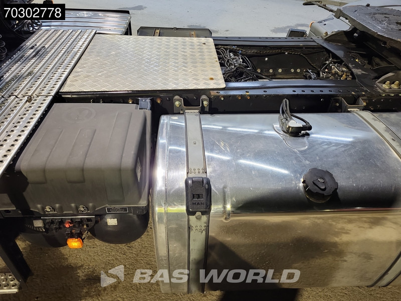 Dragbil MAN TGS 18.470 4X2 Chassis MM! LX Retarder ADR Alcoa's PTO: bild 8 Dragbil MAN TGS 18.470 4X2 Chassis MM! LX Retarder ADR Alcoa's PTO: bild 8