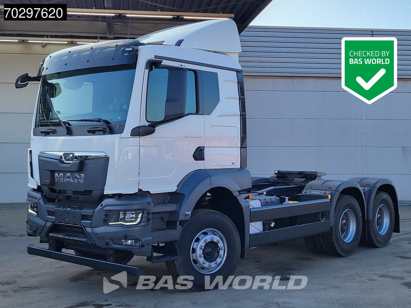 MAN TGS 33.440 6X4 NEW! Manual TN Euro2 Full-Steel Big-Axle Drumbrakes - Dragbil: bild 1 MAN TGS 33.440 6X4 NEW! Manual TN Euro2 Full-Steel Big-Axle Drumbrakes - Dragbil: bild 1