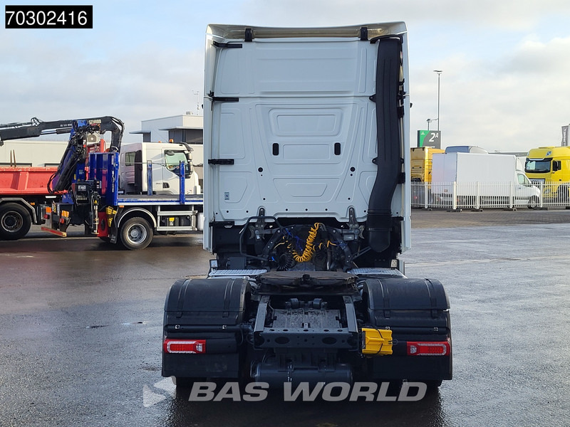 Mercedes-Benz Actros 1845 4X2 GigaSpace Mega Retarder 2x Tanks Standklima Xenon Euro 6 - Dragbil: bild 3 Mercedes-Benz Actros 1845 4X2 GigaSpace Mega Retarder 2x Tanks Standklima Xenon Euro 6 - Dragbil: bild 3