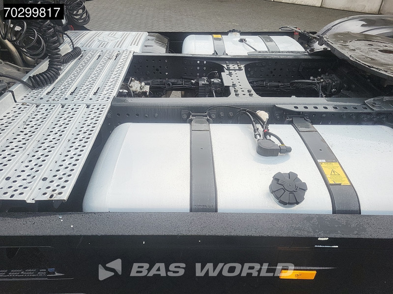 Dragbil Mercedes-Benz Actros 1845 4X2 GigaSpace Retarder 2xTanks Alcoa's Standairco Navi ACC Euro 6: bild 12