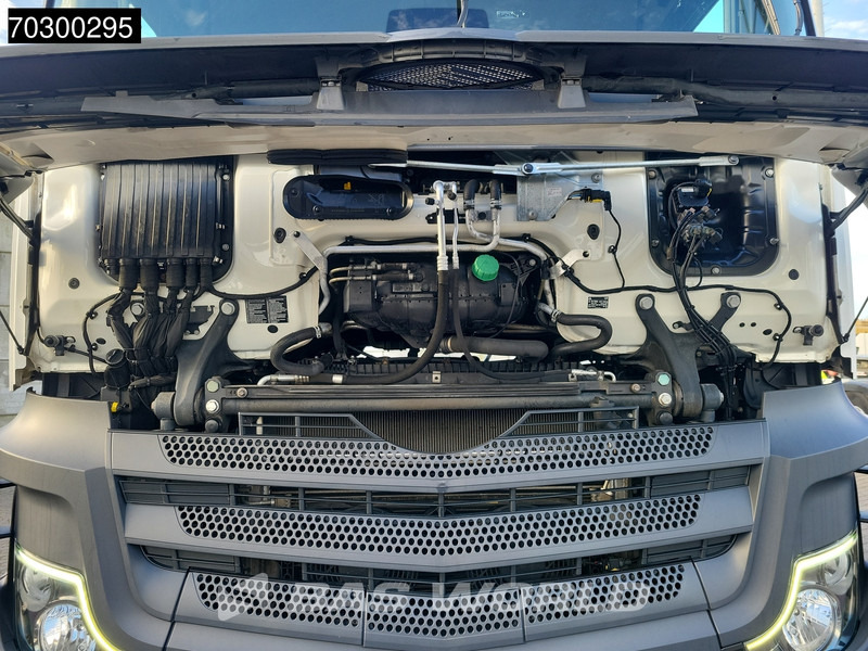 Dragbil Mercedes-Benz Actros 1845 4X2 GigaSpace Retarder MirrorCam Navi Euro 6: bild 11