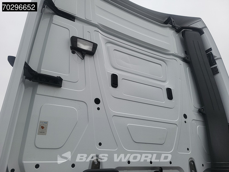 Mercedes-Benz Actros 1848 4X2 BigSpace Retarder Standklima ACC Xenon Euro 6 - Dragbil: bild 5 Mercedes-Benz Actros 1848 4X2 BigSpace Retarder Standklima ACC Xenon Euro 6 - Dragbil: bild 5