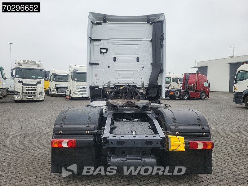 Mercedes-Benz Actros 1848 4X2 BigSpace Retarder Standklima ACC Xenon Euro 6 - Dragbil: bild 3 Mercedes-Benz Actros 1848 4X2 BigSpace Retarder Standklima ACC Xenon Euro 6 - Dragbil: bild 3
