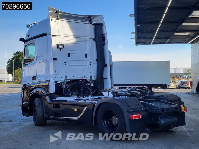 Mercedes-Benz Actros 1848 4X2 BigSpace Retarder Standklima MirrorCam ACC Xenon Euro 6 - Dragbil: bild 2 Mercedes-Benz Actros 1848 4X2 BigSpace Retarder Standklima MirrorCam ACC Xenon Euro 6 - Dragbil: bild 2