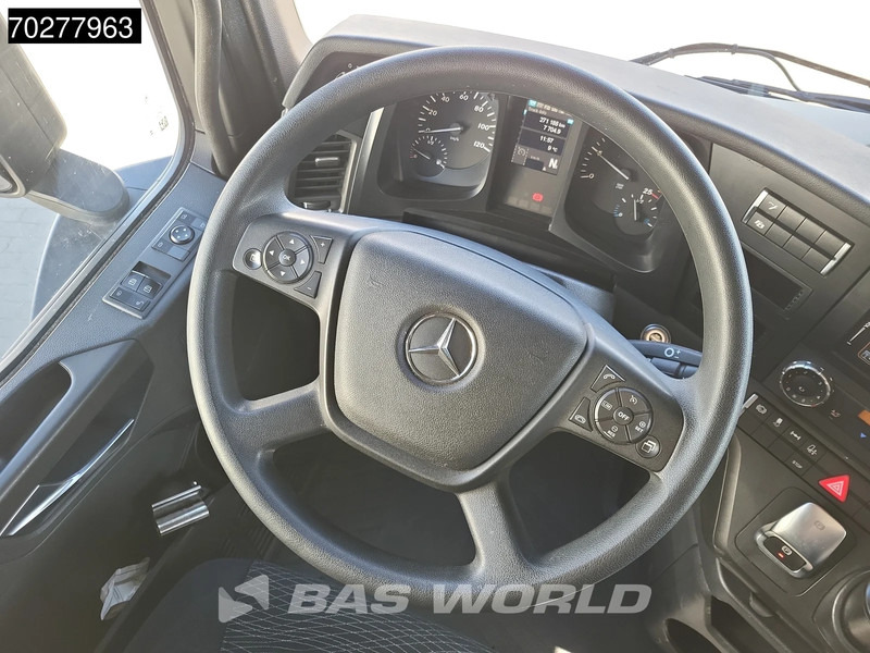 Dragbil Mercedes-Benz Actros 1851 Actros 4X2 BigSpace 2x Tanks: bild 18 Dragbil Mercedes-Benz Actros 1851 Actros 4X2 BigSpace 2x Tanks: bild 18