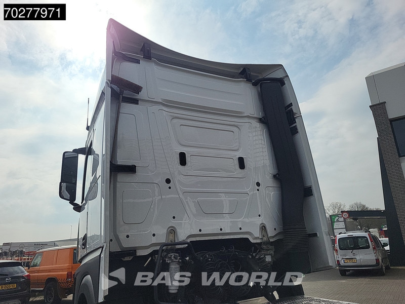 Dragbil Mercedes-Benz Actros 1851 Actros 4X2 BigSpace 2x Tanks: bild 9