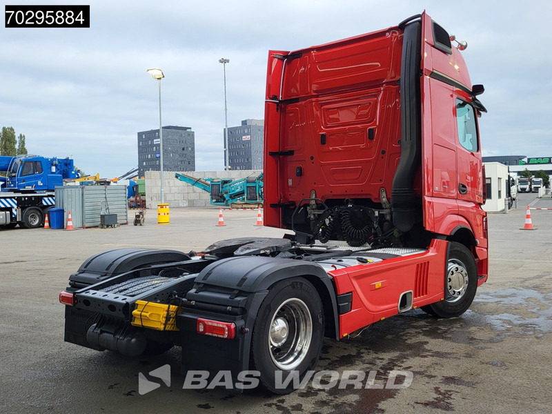 Mercedes-Benz Actros 1858 4X2 GigaSpace Retarder 2xTanks Leather Standairco PPC Navi ACC Euro 6 - Dragbil: bild 5 Mercedes-Benz Actros 1858 4X2 GigaSpace Retarder 2xTanks Leather Standairco PPC Navi ACC Euro 6 - Dragbil: bild 5