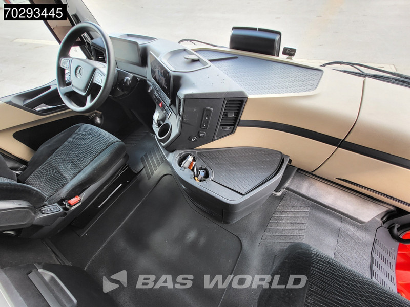 Dragbil Mercedes-Benz Actros 1942 4X2 NL-Truck StreamSpace MP5 2x Tanks PPC Euro 6: bild 17