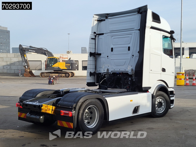 Mercedes-Benz Actros L 1848 4X2 NEW! ProCabin-Big 2x tanks Retarder Standclima Navi ACC - Dragbil: bild 5 Mercedes-Benz Actros L 1848 4X2 NEW! ProCabin-Big 2x tanks Retarder Standclima Navi ACC - Dragbil: bild 5