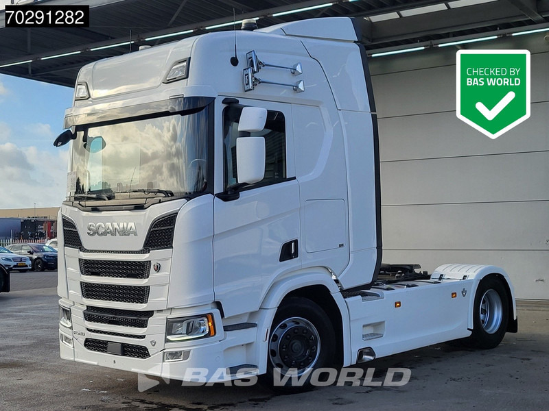 Scania R520 4X2 Low Mileage! Retarder Leder ACC Navi LED Euro 6 - Dragbil: bild 1 Scania R520 4X2 Low Mileage! Retarder Leder ACC Navi LED Euro 6 - Dragbil: bild 1