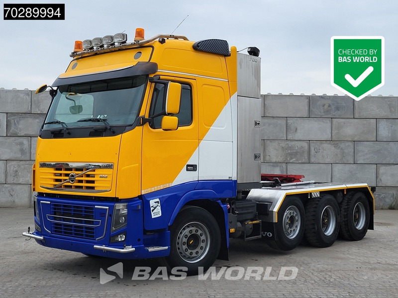 Volvo FH16 700 FH16 8X4 90T! Retarder Big-Axle Lift+Lenkachse Euro 5 - Dragbil: bild 1 Volvo FH16 700 FH16 8X4 90T! Retarder Big-Axle Lift+Lenkachse Euro 5 - Dragbil: bild 1