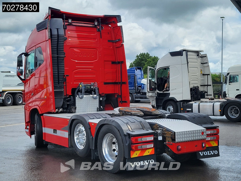 Volvo FH16 750 FH16 6X2 Special-Interior Full-Air Work-Remote Dynamic Steering Alcoa ACC Xenon - Dragbil: bild 2 Volvo FH16 750 FH16 6X2 Special-Interior Full-Air Work-Remote Dynamic Steering Alcoa ACC Xenon - Dragbil: bild 2