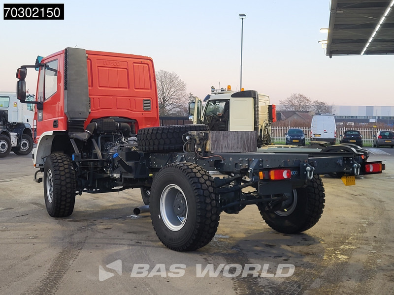 Iveco Eurocargo 150E300 4X4 NEW! 15T chassis 2017 production Euro 5 - Chassi lastbil: bild 2 Iveco Eurocargo 150E300 4X4 NEW! 15T chassis 2017 production Euro 5 - Chassi lastbil: bild 2