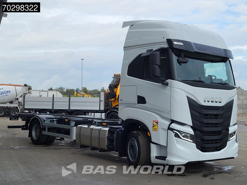 Iveco S-Way 460 4X2 New! BDF Navi ACC LED Euro 6 - Containerbil/ Växelflak lastbil: bild 3 Iveco S-Way 460 4X2 New! BDF Navi ACC LED Euro 6 - Containerbil/ Växelflak lastbil: bild 3