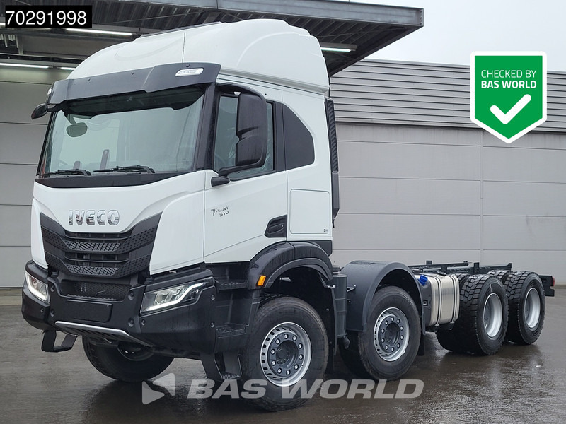 Iveco T-Way 510 8X4 NEW! Retarder Steelsuspension Big-Axle LED Euro 6 - Chassi lastbil: bild 1 Iveco T-Way 510 8X4 NEW! Retarder Steelsuspension Big-Axle LED Euro 6 - Chassi lastbil: bild 1