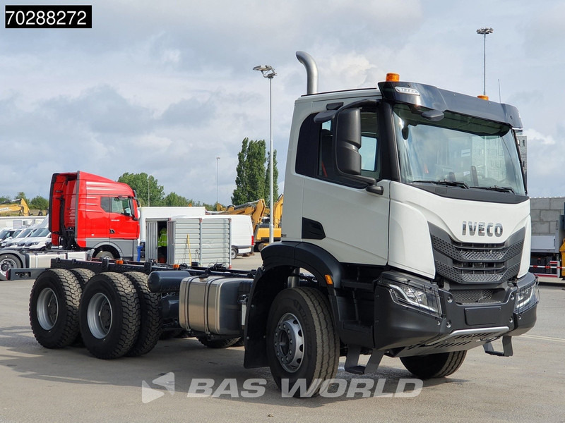 Iveco X-Way 460 6X4 New! Retarder steelsuspension Big-Axle Automatic Navi Euro 6 - Chassi lastbil: bild 3 Iveco X-Way 460 6X4 New! Retarder steelsuspension Big-Axle Automatic Navi Euro 6 - Chassi lastbil: bild 3