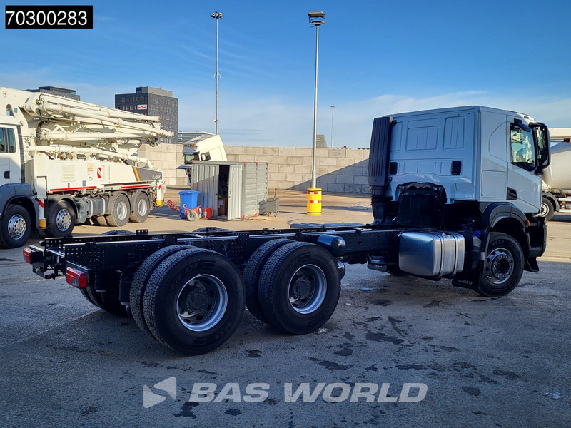 Leasa Iveco X-Way 500 X-Way 6X4 NEW 6x4 chassis Sleepercab Rear Air suspension Automatic Euro 6 Iveco X-Way 500 X-Way 6X4 NEW 6x4 chassis Sleepercab Rear Air suspension Automatic Euro 6: bild 12 Leasa Iveco X-Way 500 X-Way 6X4 NEW 6x4 chassis Sleepercab Rear Air suspension Automatic Euro 6 Iveco X-Way 500 X-Way 6X4 NEW 6x4 chassis Sleepercab Rear Air suspension Automatic Euro 6: bild 12