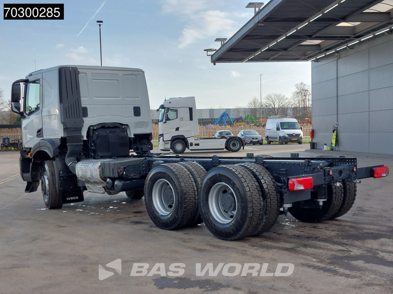 Iveco X-Way 500 X-Way 6X4 NEW 6x4 chassis Sleepercab Rear Air suspension Automatic Euro 6 - Chassi lastbil: bild 2 Iveco X-Way 500 X-Way 6X4 NEW 6x4 chassis Sleepercab Rear Air suspension Automatic Euro 6 - Chassi lastbil: bild 2