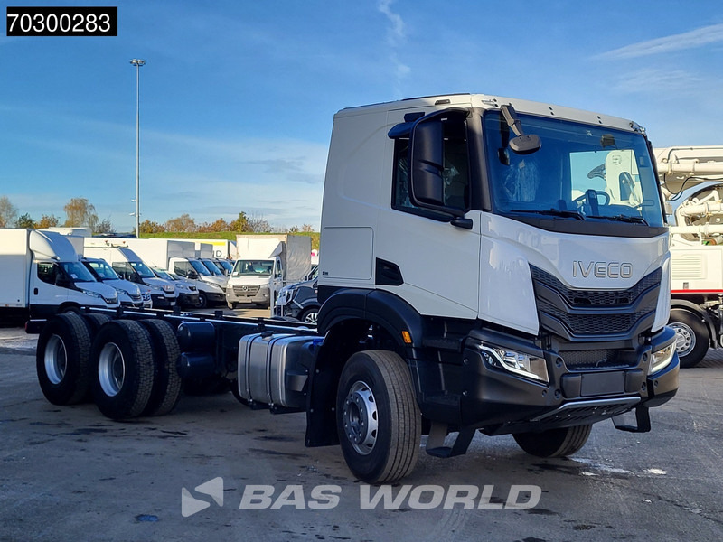 Leasa Iveco X-Way 500 X-Way 6X4 NEW 6x4 chassis Sleepercab Rear Air suspension Automatic Euro 6 Iveco X-Way 500 X-Way 6X4 NEW 6x4 chassis Sleepercab Rear Air suspension Automatic Euro 6: bild 13 Leasa Iveco X-Way 500 X-Way 6X4 NEW 6x4 chassis Sleepercab Rear Air suspension Automatic Euro 6 Iveco X-Way 500 X-Way 6X4 NEW 6x4 chassis Sleepercab Rear Air suspension Automatic Euro 6: bild 13
