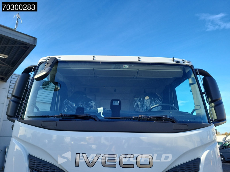 Leasa Iveco X-Way 500 X-Way 6X4 NEW 6x4 chassis Sleepercab Rear Air suspension Automatic Euro 6 Iveco X-Way 500 X-Way 6X4 NEW 6x4 chassis Sleepercab Rear Air suspension Automatic Euro 6: bild 15 Leasa Iveco X-Way 500 X-Way 6X4 NEW 6x4 chassis Sleepercab Rear Air suspension Automatic Euro 6 Iveco X-Way 500 X-Way 6X4 NEW 6x4 chassis Sleepercab Rear Air suspension Automatic Euro 6: bild 15